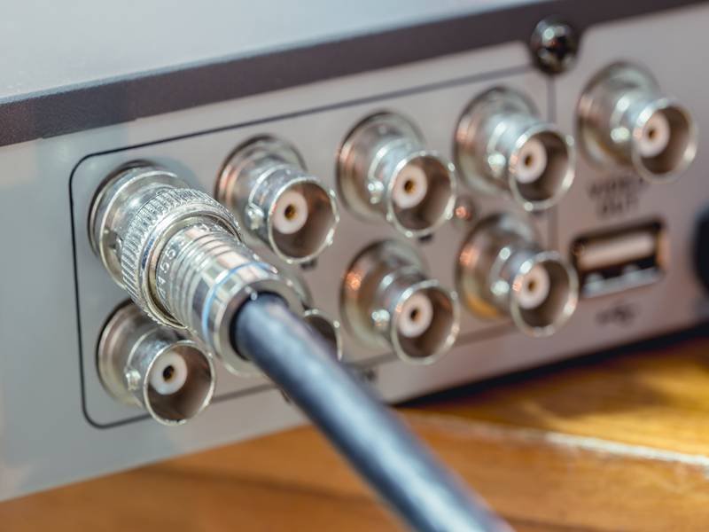 F Type Connectors for Coaxial Cable: Uses, Fit, and Signal
