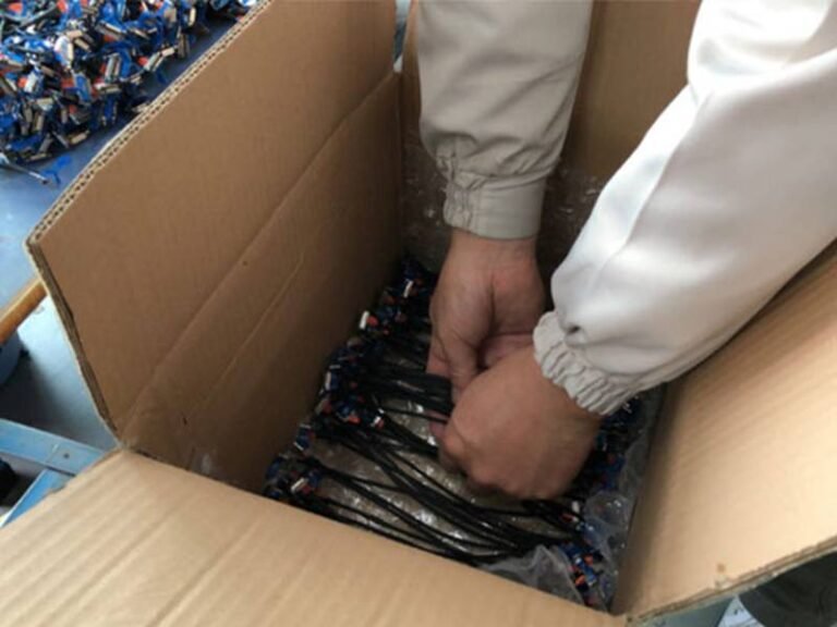 Packaging and transportation sino-conn